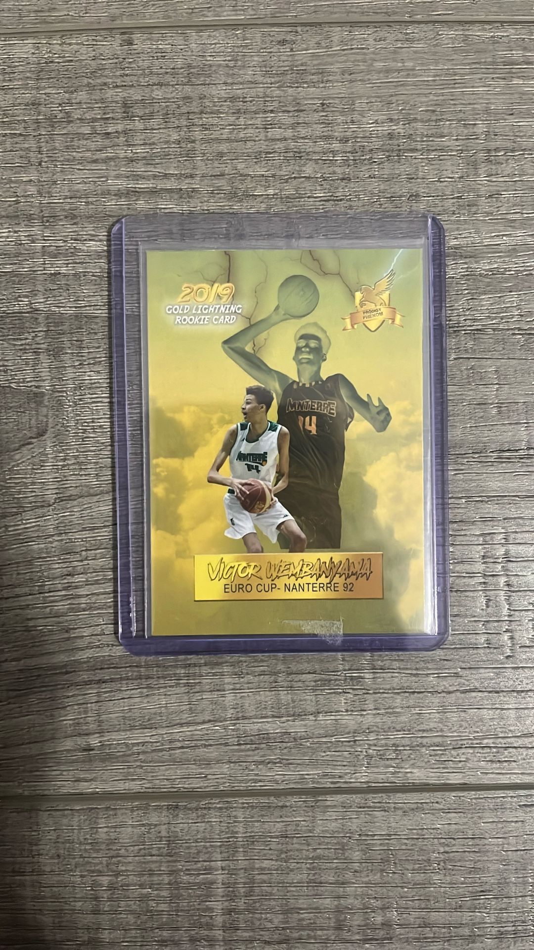 2 Victor Wembanyama 2019 Gold Lightning Rookie Cards WITH EXTRA CARDS