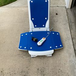 Chair Lift To Get Handicap Person Off The Floor 