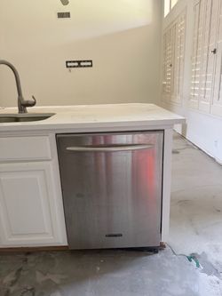 Kitchen-aid Dishwasher