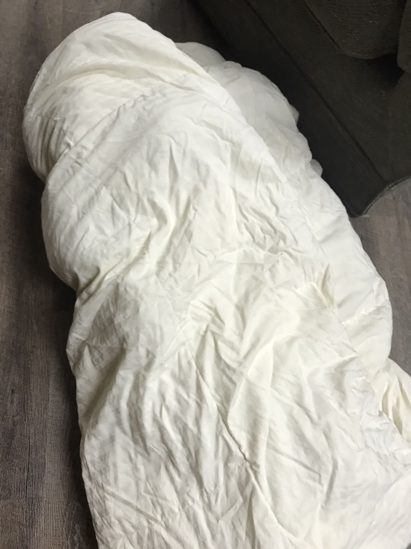 Cream colored comforter