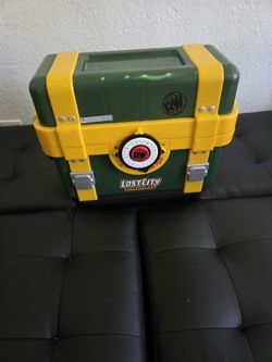 Lost city adventures  green and yellow storage case playset