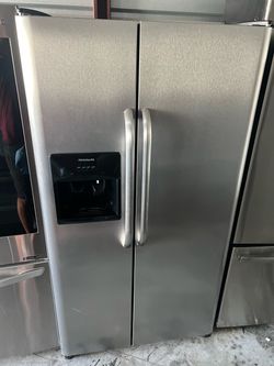 Frigidaire Fridge Side by Side 36” width