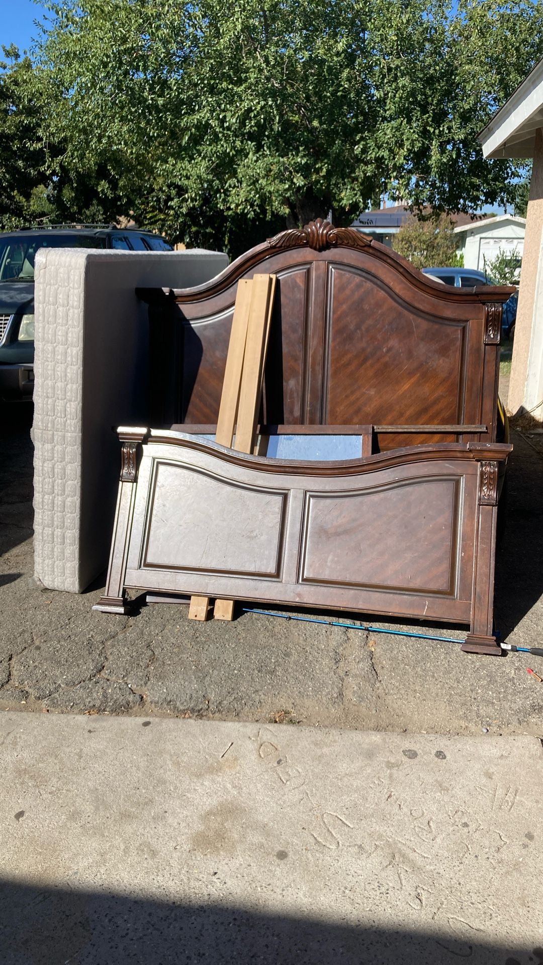 Bed frame