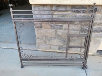 Heavy duty pet gate