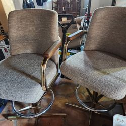 Set Of 2 Swivel Chairs.