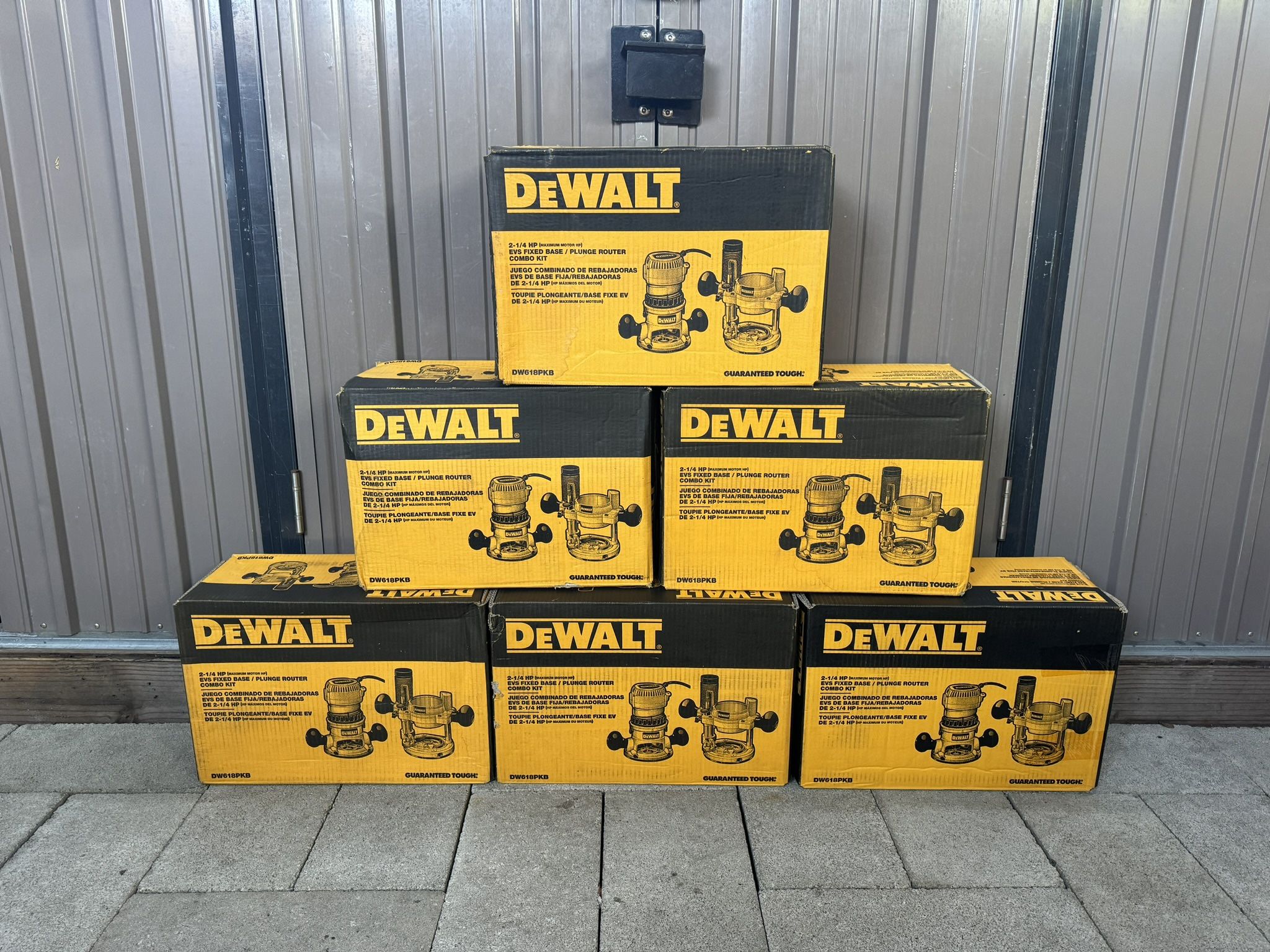 Dewalt 2-1/4 Hp Eve Fixed Base/ Plunge Router Combo Kit 