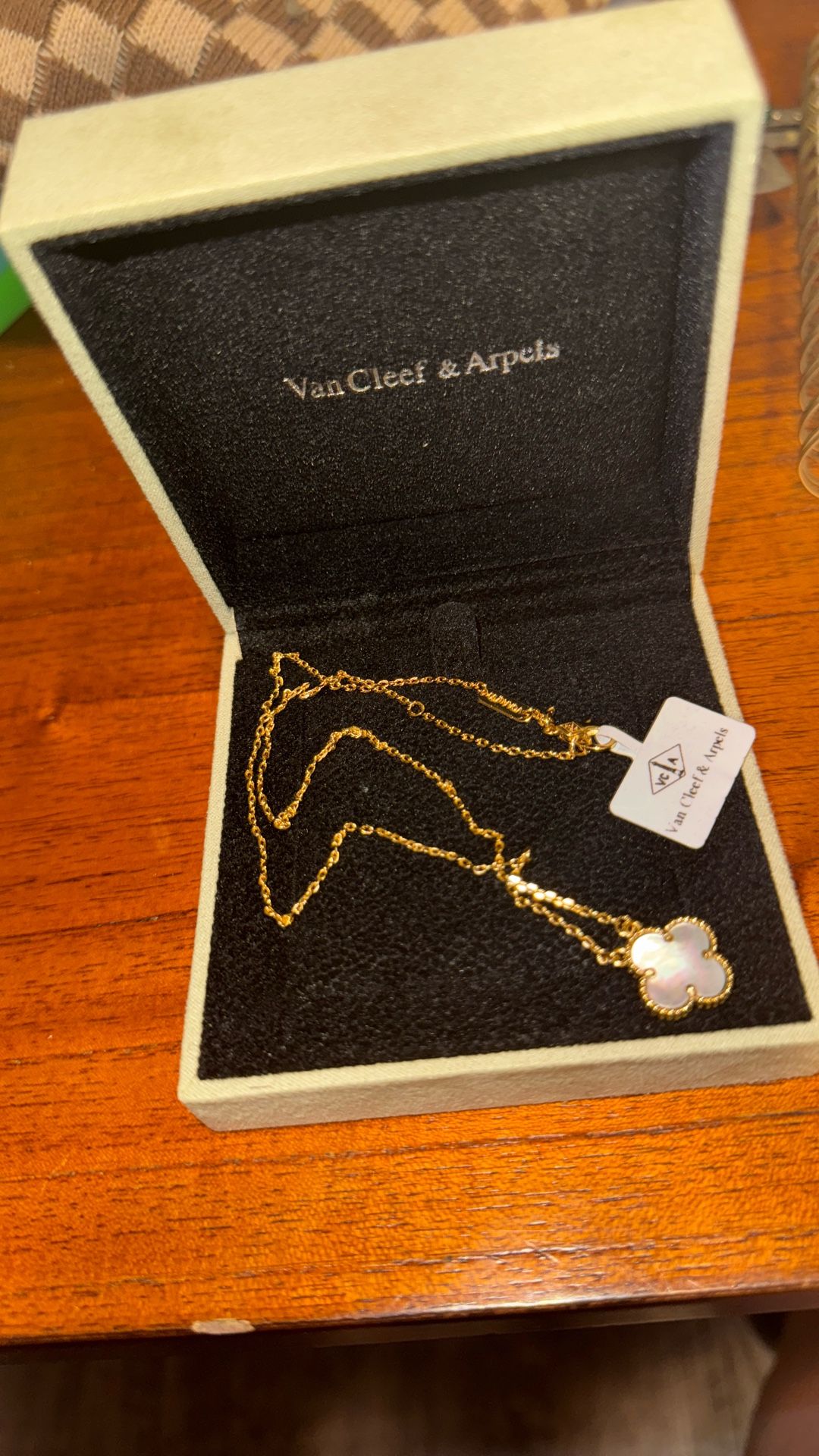 Women’s Vca Necklace