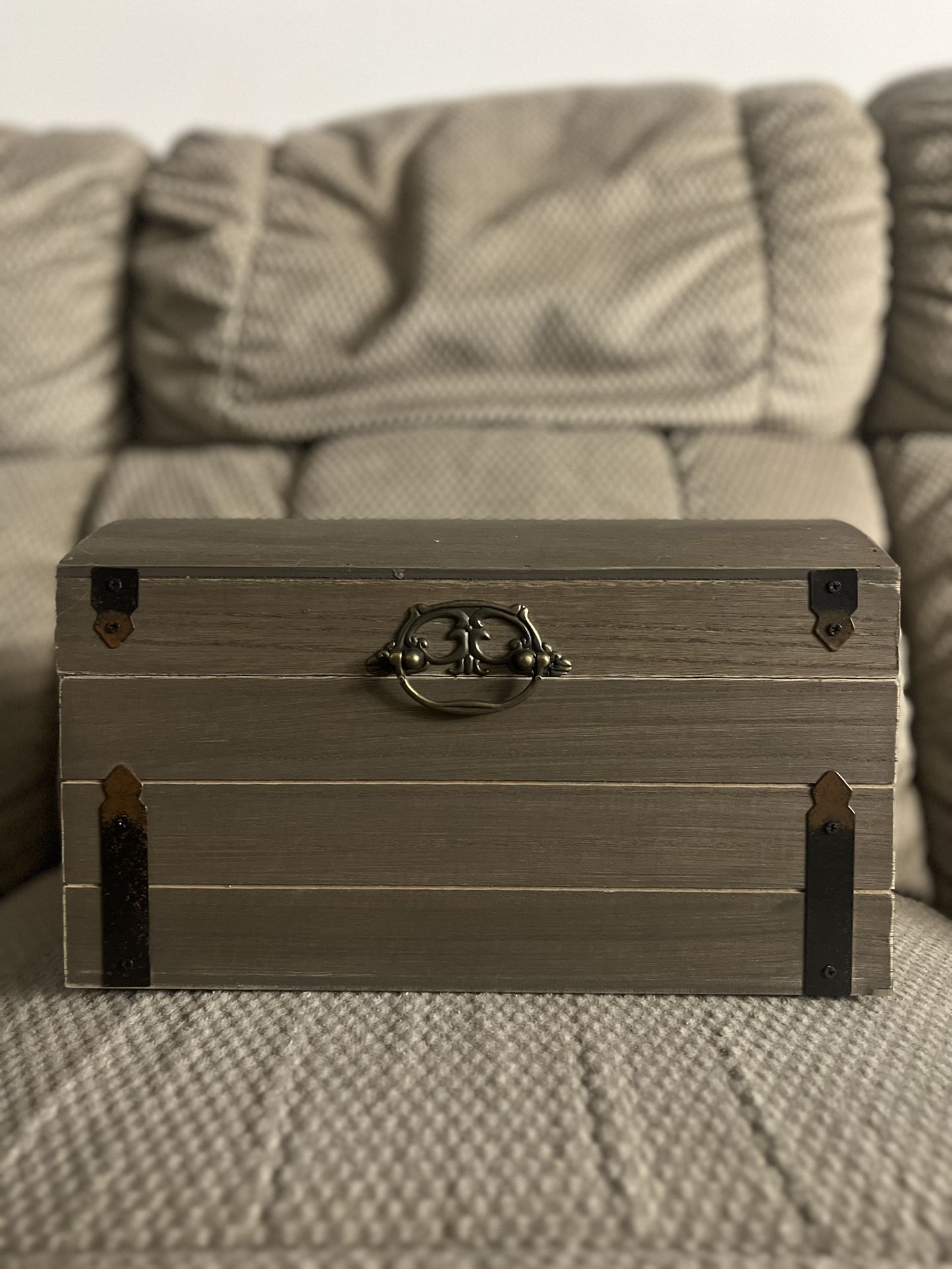 Rustic Cardholder/Chest