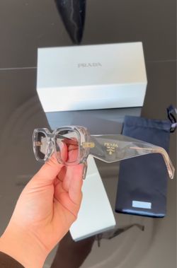 Symbol Sunnies