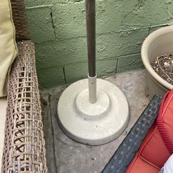 Outdoor Shade Umbrella With Stand