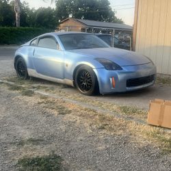 2004 Nissan 350z