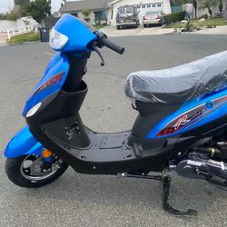 Brand New!! Scooter 
