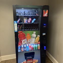 Brand New Drink / Snack  Vending Machine 