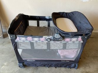 Graco Port A Crib & Pack N Play