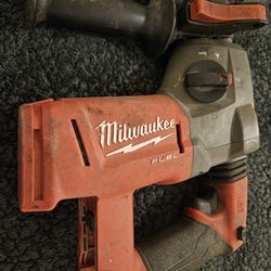 Milwaukee M18 FUEL SDS-Plus Rotary Hammer Drill