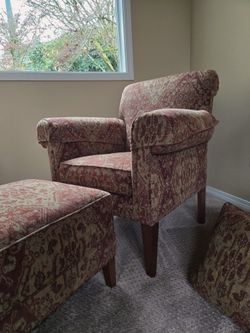 Ethan Allen Chair And Ottoman