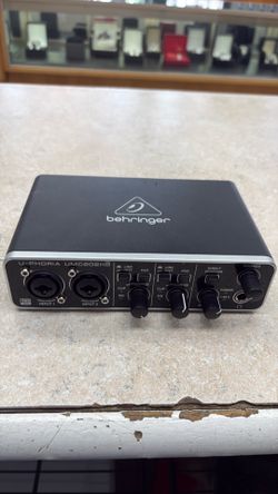 Behringer U-Phoria