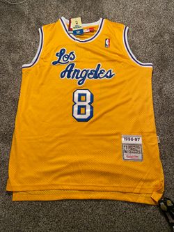 Los Angeles Lakers gold jersey