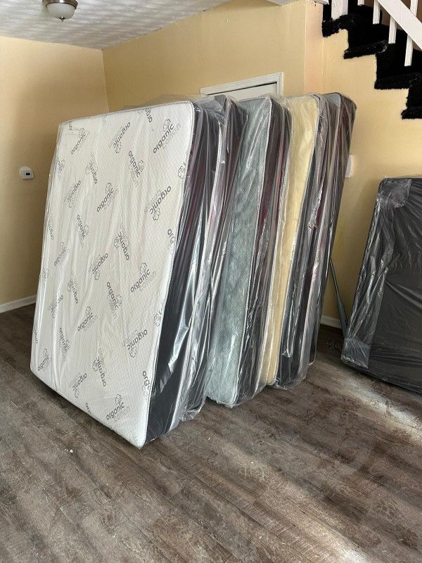 HUGE Mattress Sale! Twin Full Queen King! All Sizes!! Same Day Delivery 🚚