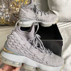 Nike LeBron 15 City Series (GS)
