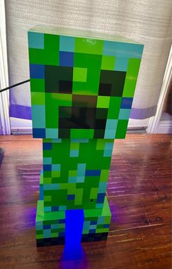 Minecraft Creeper Figural Mini Fridge