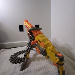 Nerf Vulcan EBF-25 Complete Gun With Belt and Tripod..Tested and Working 