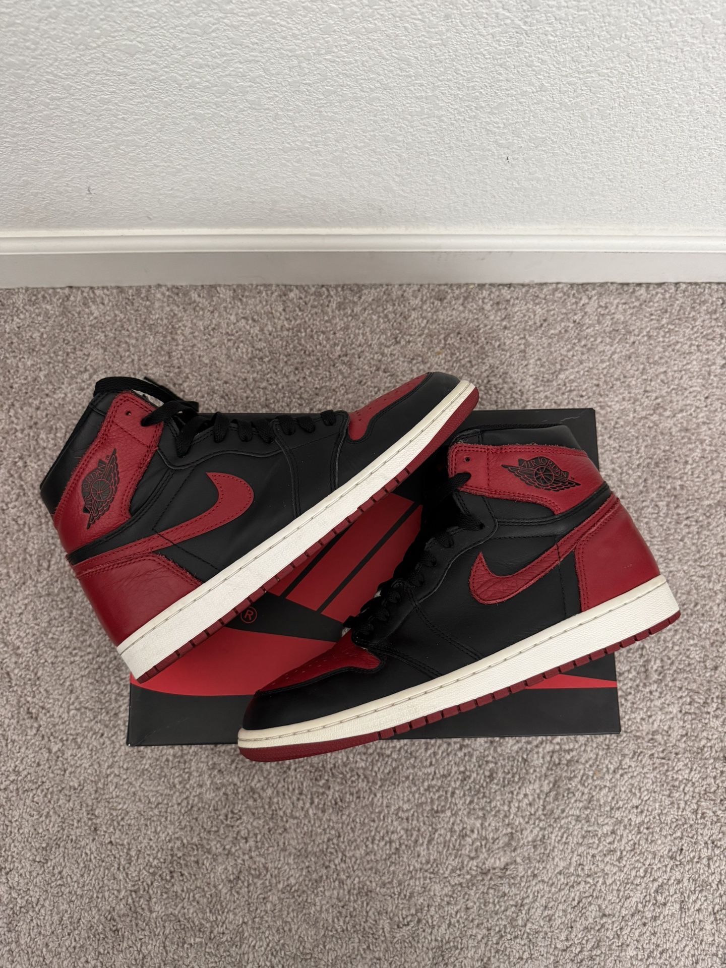 Jordan 1 High ‘Banned’ 2016