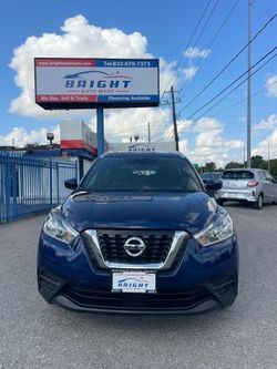2020 Nissan Kicks