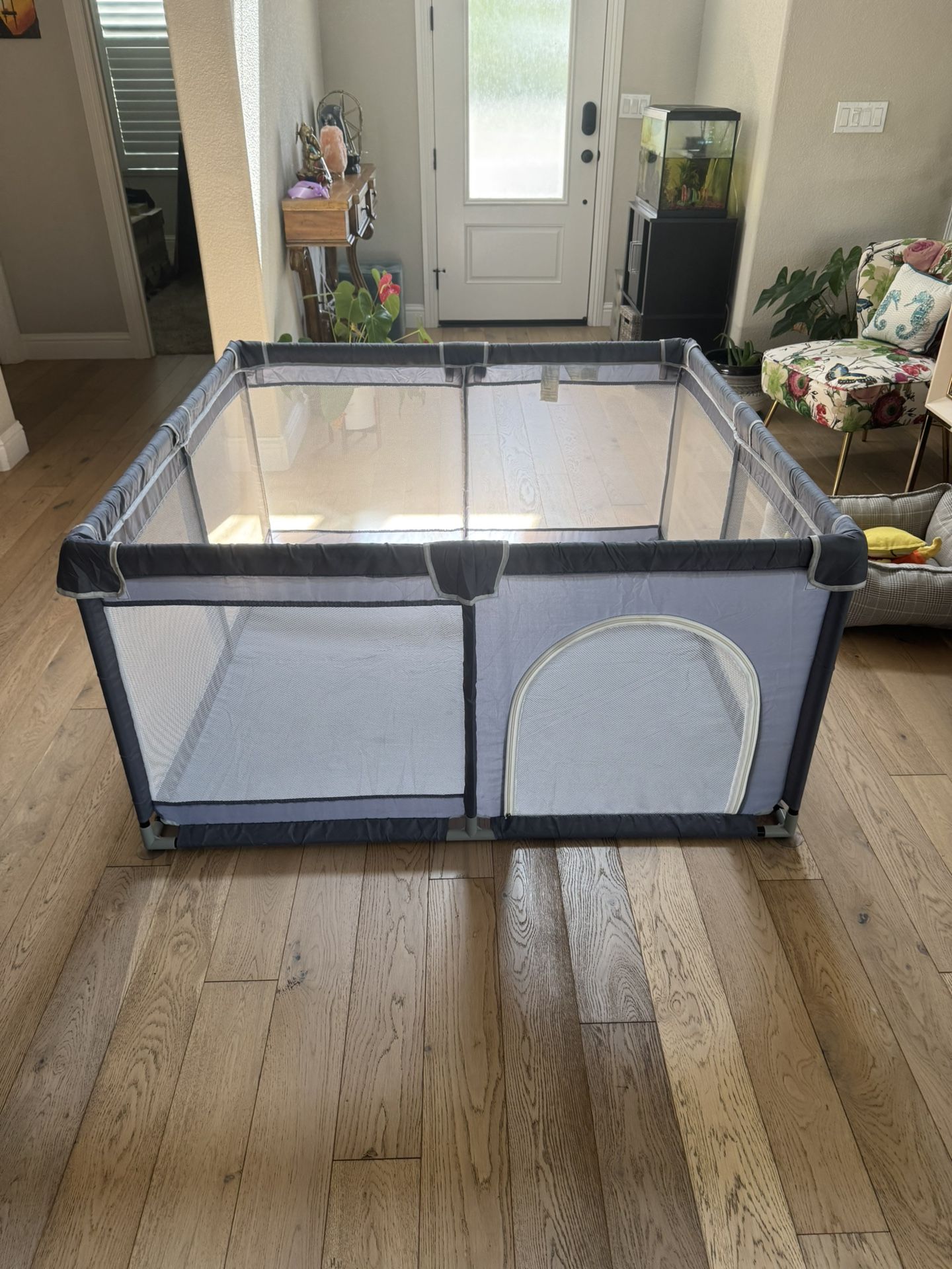 Baby Cage