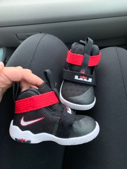 Nike lebron soldier 10 kids