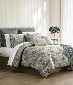 Guthrie 14-Piece QUEEN Super Set in Green