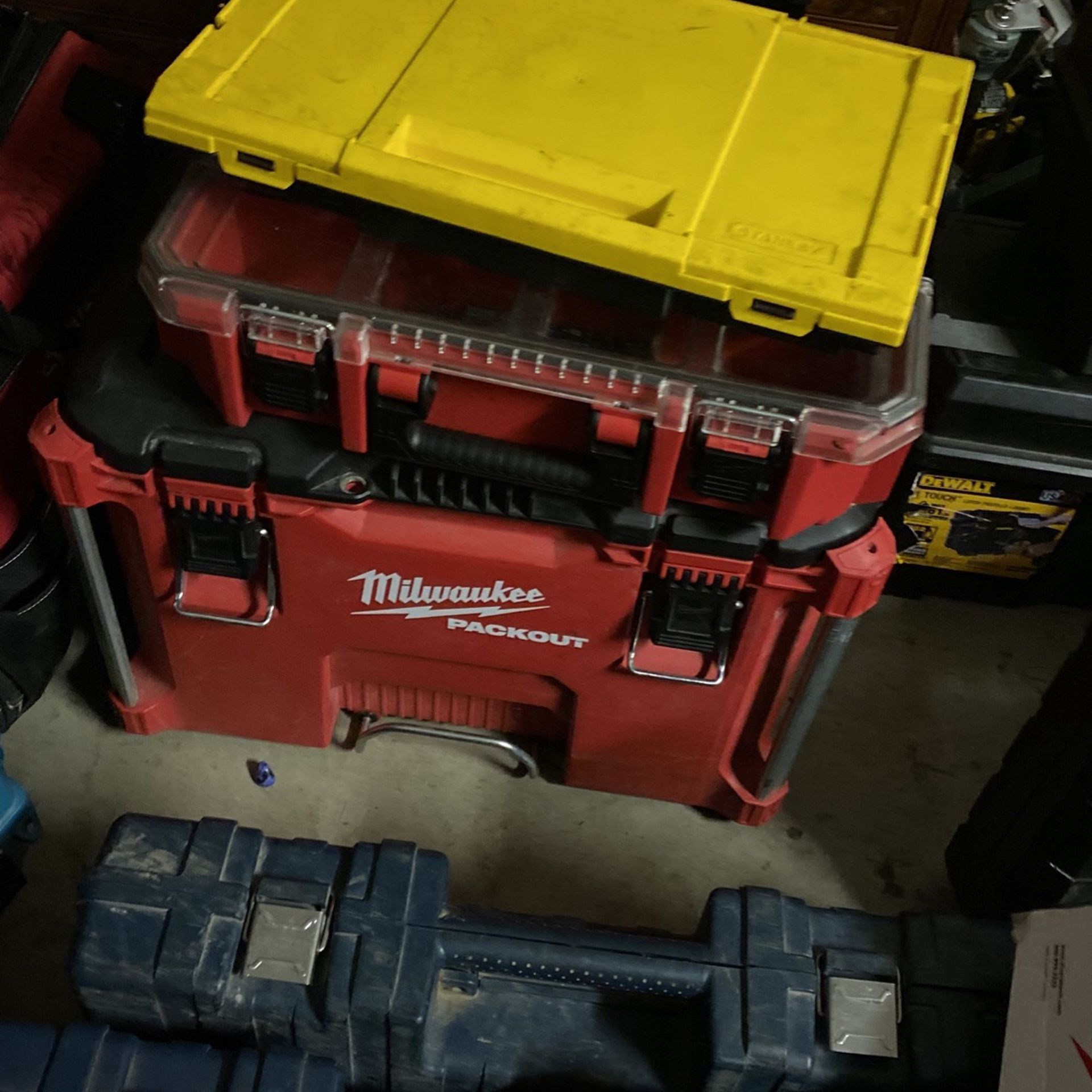 Milwaukee snap on Dewalt Makita $15,000 worth of tools