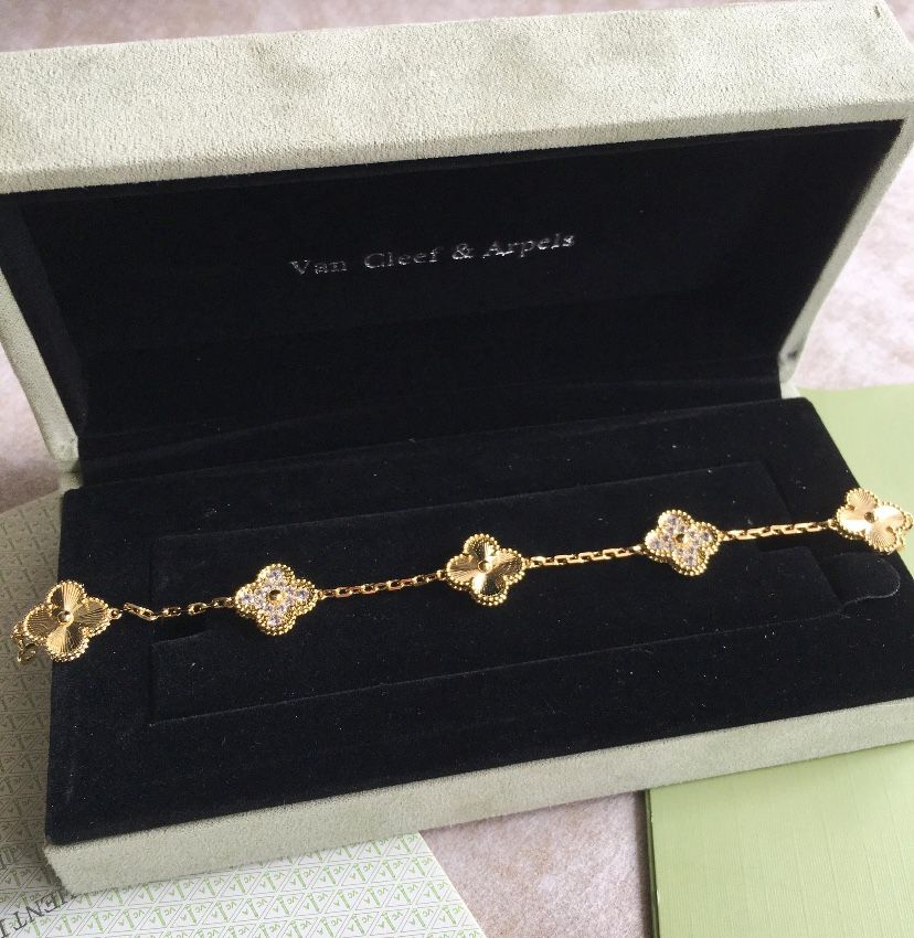 Van Cleef Arpels Vintage Gold & Diamond Bracelet
