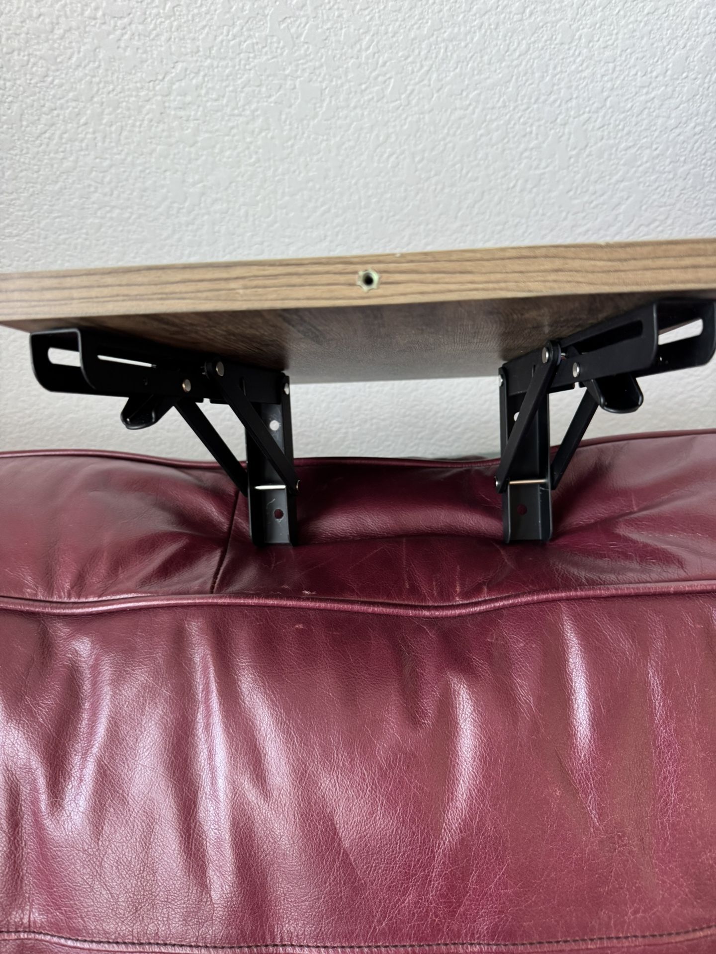 Small Wall Shelf With Brackets 