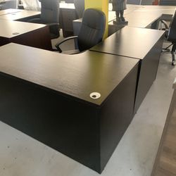 Desk L Shape 60”x60” With Drawers