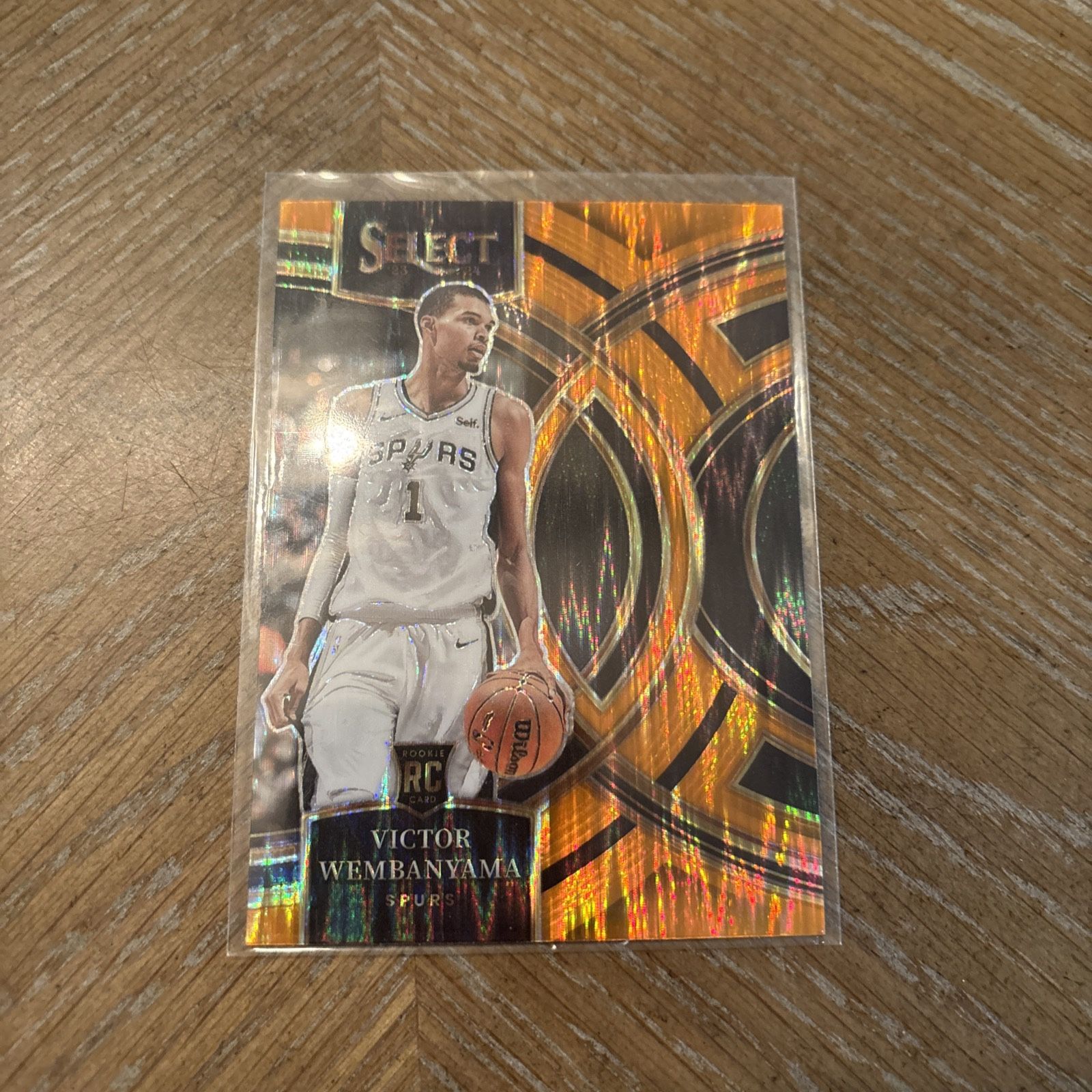 2023-24 Select Premier Level Orange Flash Prizm #121 Victor Wembanyama 