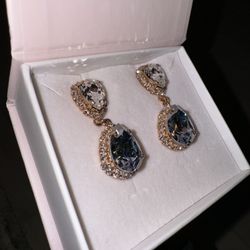 DUSTY BLUE EARRINGS