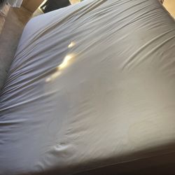 Free Queen Size Mattress 