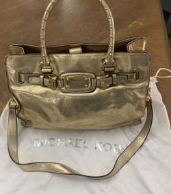 Michael Kors purse