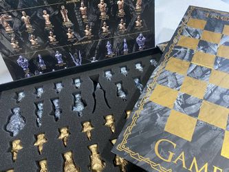 Game Of Thrones Chess Set