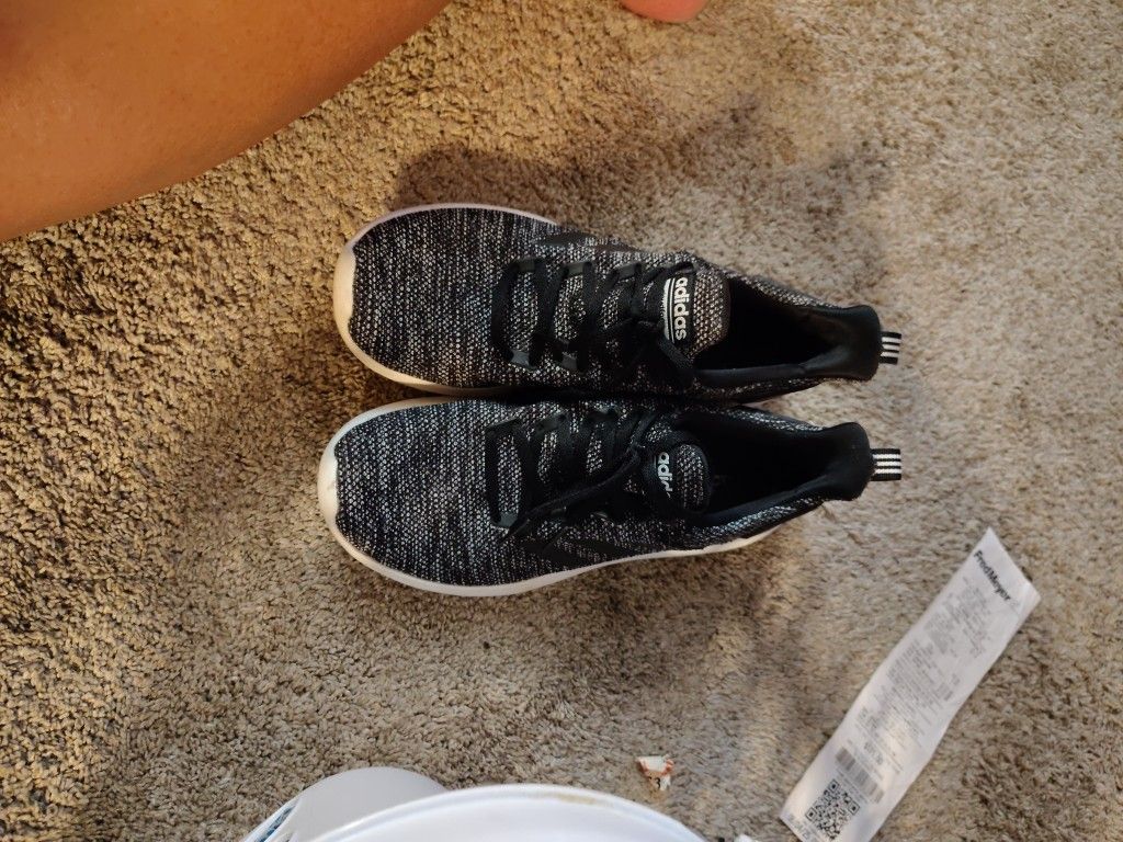 Adidas Women's Size 9