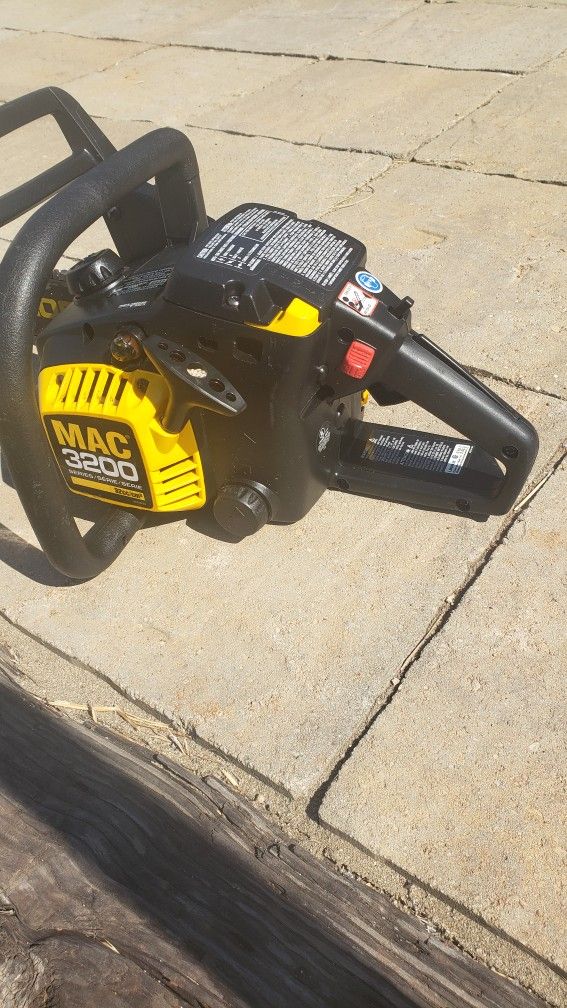 McCulloch Mac Chainsaw Gas New
