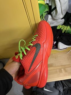 Kobe 6 Reverse Grinch Size 11