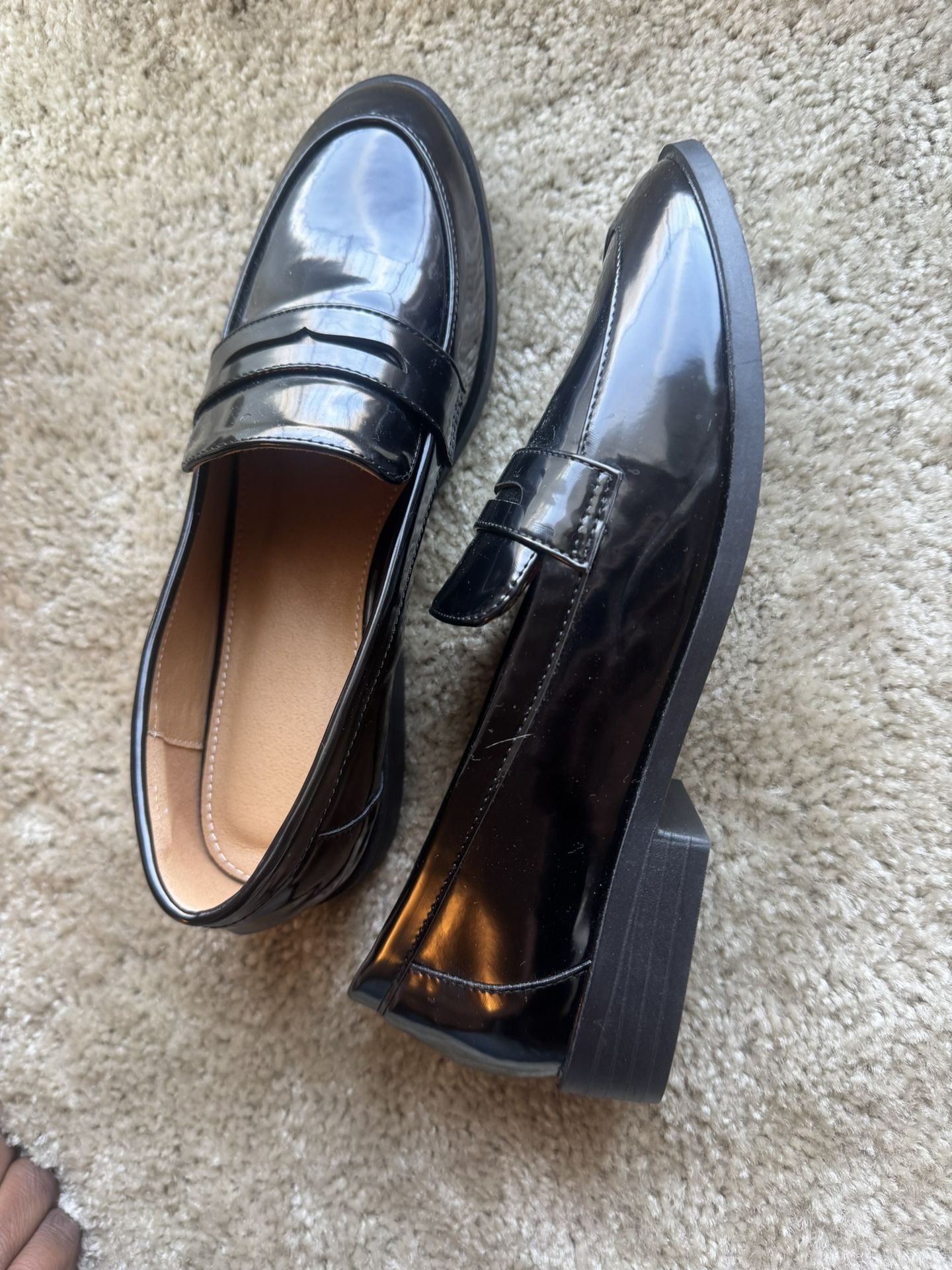 Shoe