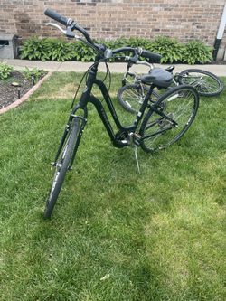 Trek Verve 1 Hybrid Low step bicycle