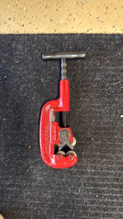 Pipe Cutter