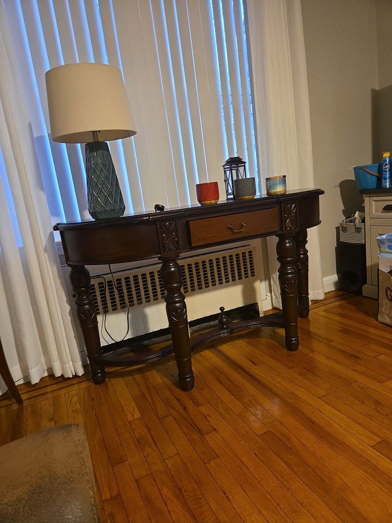 Nice console/entryway table