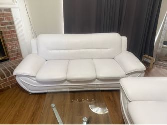 Washer and dryer set with white 2 piece set