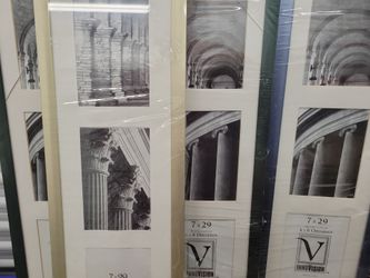 Frames  4 holds 4  x 6 photos
