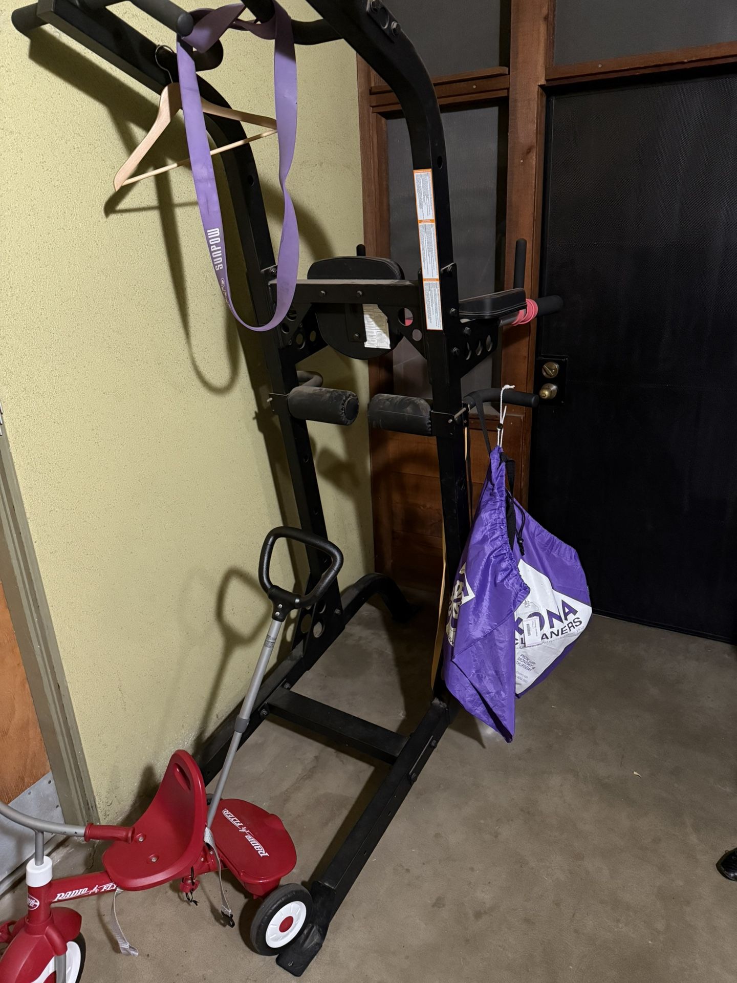 Dip Pull Up Machine
